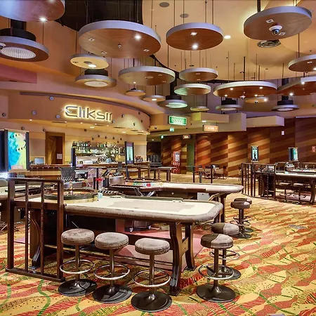 מלון Mond, & Entertainment שנטילי