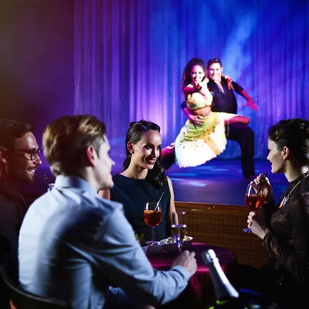 Mond, & Entertainment Hotell Sentilj