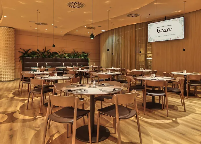 Hotel Mond, & Entertainment 4*