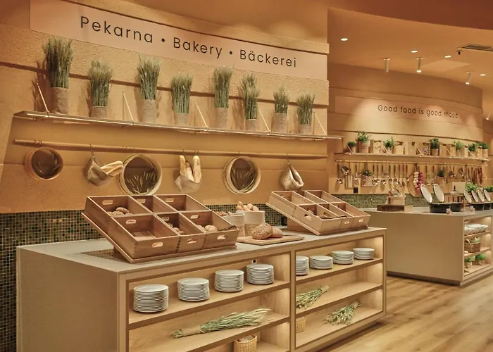 Mond, & Entertainment Hotel Sentilj