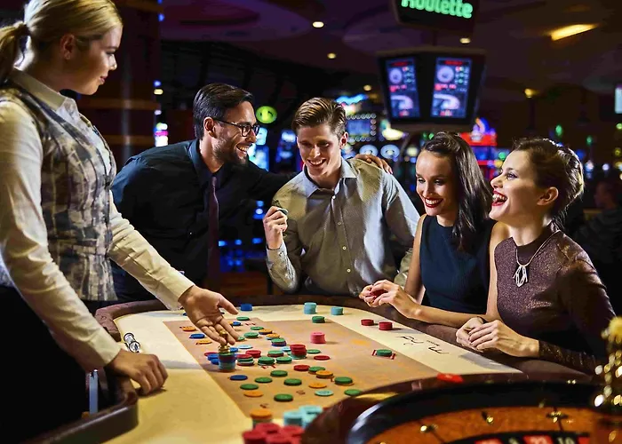 Hotel Mond, & Entertainment Sentilj